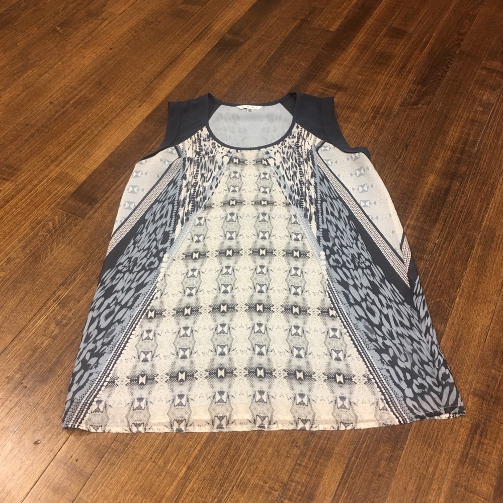 Cabi, size small